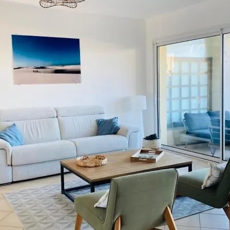 3 Pieces Avec Climatisation Et Parking, 200m De La Plage - Fr-1-63-288 * Lumio (Corsica)
